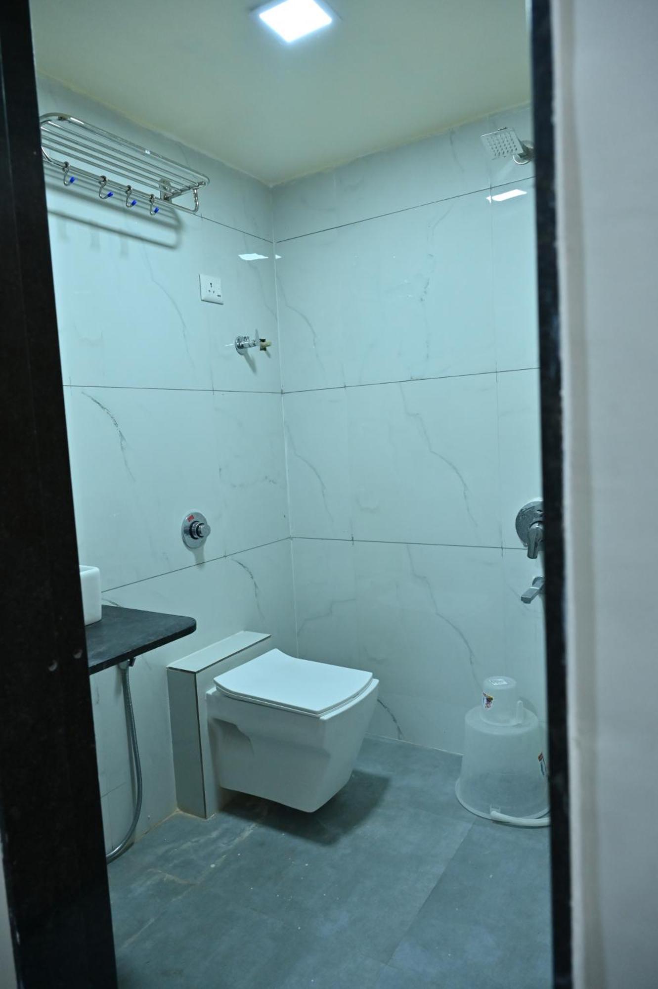 Hotel Sury Villa Ahmedabad Exterior foto